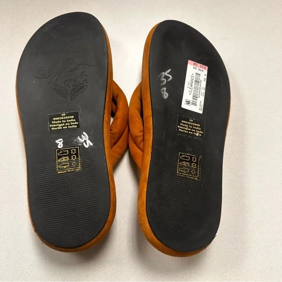 New Free People Wonderland Thong Flip Flops Sandals Suede Tan 8/39 Womens - Picture 9 of 10